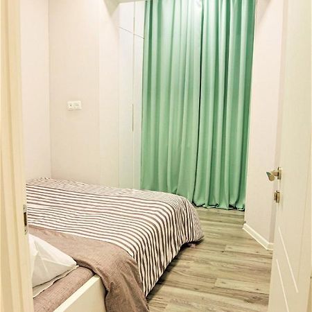Apartment "B" With A Separate Bedroom 트빌리시 외부 사진