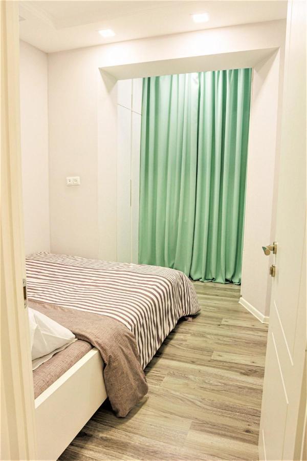 Apartment "B" With A Separate Bedroom 트빌리시 외부 사진